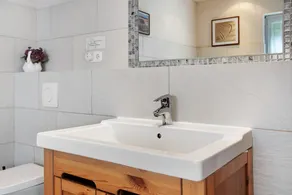 Apartamento 'Ferienhaus Usedom Achterland' com vista lago, terraço privado e Wi-Fi - Image 5