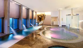 1 Bedroom Suite on Beautiful Beach Resort - Image 2