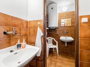 Bonito apartamento para 5 personas con WIFI, patio, mascotas permitida y vista panorámica - Image 4