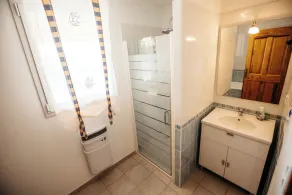 Villa Les Lavandes com a sua piscina privada e spa multi-jacto ao ar livre - Image 5