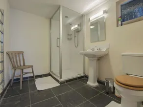 The Farmhouse - Image 3