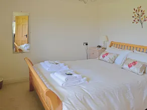 2 bedroom accommodation in Pateley Bridge - Image 3