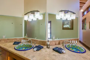 Luxury Caribbean Villa 4 private suites, pool and stunning views. Judith's Fancy - Image 2