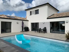 House with swimming pool and garden, 4 mins walk from the beach, 6 people, 3 beds - Image 4