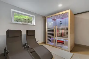 The entire premium 4 star boutique house in a quiet, safe and green environment - Image 2