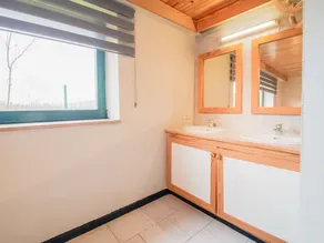 Cottage in Vaux-sur-sure With Garden - Image 3