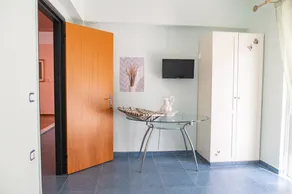 Kos Dream Beachwalk Apartment with Private Terrace, Balcony, and Wi-Fi - Image 2