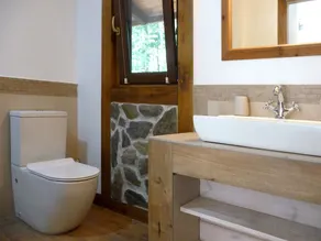 Cottage sous les chênes - Dans le secret de la forêt - Image 3