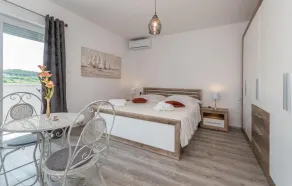 Awesome Home In Donja Jagodnja - Image 3
