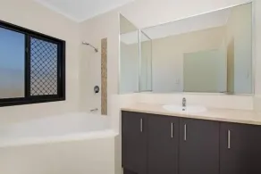 3 bedroom Villa in Palmerston, NT - Image 4