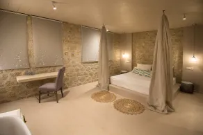 Profitez de la relaxation de la vie chic balnéaire dans une villa traditionnelle en pierre - Image 5