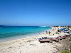 Aeriko-Ammos Beachfront Villa with Stunning View and Private Pool - Image 4