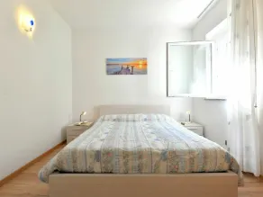 Hermoso apartamento para 4 personas con WIFI, TV, patio y mascotas permitida - Image 3
