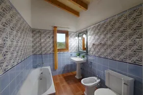 Chalet 'Cas Cans' with Mountain View, Wi-Fi and Air Conditioning - Image 5