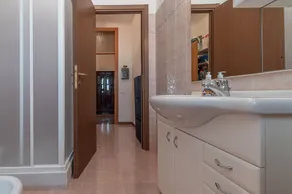 Villa i Urbisaglia med 3 sovrum som kan rymma 7 - Image 5