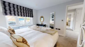 Short Let Space Dunara House The Stratford Suite - Image 3