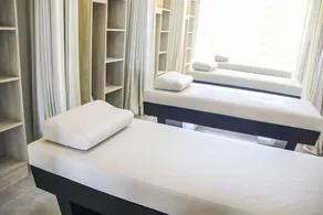 VOLLMÖBLIERTE WOHNUNG IN DER NÄHE VON SHANGRILLA MACTAN & FLUGHAFEN - Image 2