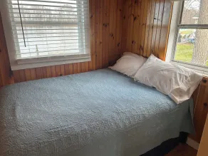 Perfect Cozy Cottage on the shores of Lake Champlain - Image 3