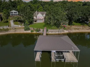 Waterfront Home with Million Dollar Views on Duck Creek - Image 4