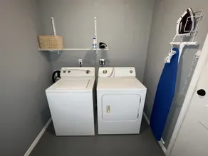 A.L.I. Place is a newly renovated 3 bedroom/2 bathroom home 5 min. from airport. - Image 2