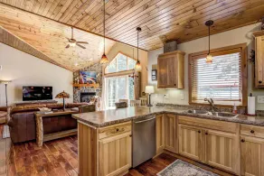 Paradise Point on Lake Holcombe! - Image 2