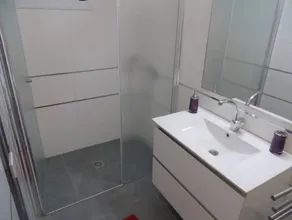 Splendid renovated 3-room apartment WIFI A/C terrace - Image 4
