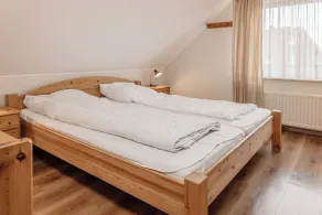 This upper floor apartment offers space for 2 to 3 people and a cozy - Image 3