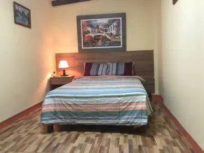 House - Image 3