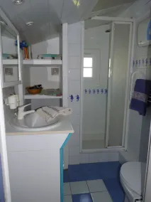Charmante villa avec piscine et jardin arboré 3 chambres, 6 personnes   CABRIS - Image 2