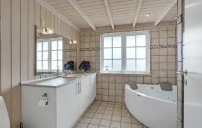 4 bedroom home in Slagelse - Image 2