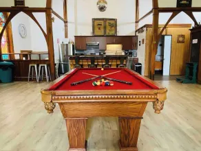 The Mauston Church Mansion. Close to Dells! - Image 4
