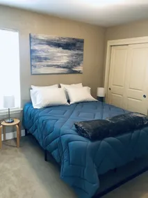 Private, comfy and cozy apartment in family neighborhood - Image 5