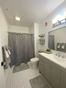 Remodeled Historical Home In Bourbonnais. - Image 5