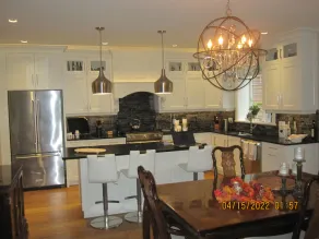 Upscale Home, Backyard Haven - pet friendly - 10 Minutes to Downtown. - Image 5