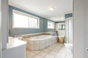 Lac Brome 5 Bedrooms With Hot tub (CITQ # 133781) - Image 5