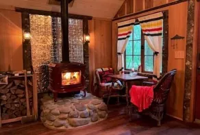 Authentic Vintage Cabin • Woodstove • Romantic Getaway for Two - Image 2