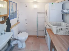 2 bedroom accommodation in Wellow, near Yarmouth - Image 3