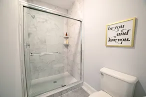 Sunshine Central - Yale 3BR Prking Wshr/Dryr - Image 5