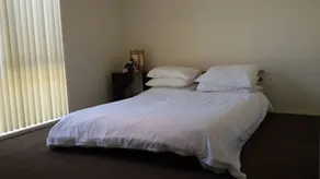 Spacious, pet friendly and walking distance to the beach - Image 4