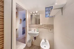 Appartement 'Goccia Di Mare' avec parking gratuit, Wi-Fi et climatisation - Image 3