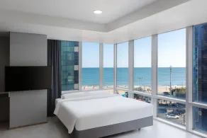 Sun Cloud Hotel - Image 4