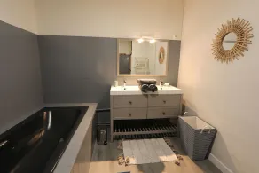 Stunning 85 m² apartment in the city center - Image 3
