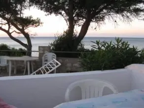 Enfamiljslägenhet 1: a raden av havet. calafatdemar @ gmail. com - Image 3