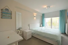 Stylish Apartment With Sunny Terrace - Image 3