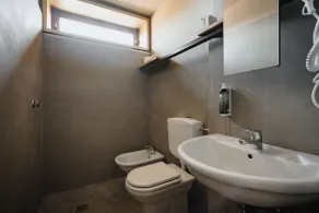'RE-DAMA Hostel Firenze - Image 4