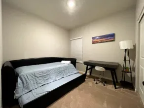 3 bedroom private home built in 2021 - Image 5