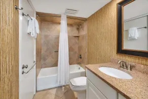 Oceanfront Condo with Swimming Pool. Ocean View - Image 5