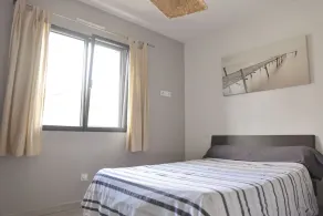 Moradia Nova com Piscina Aquecida - Image 4