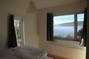 Cottage near the beach with sea views - Image 5