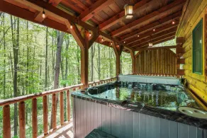 Redwood Lodge Hocking Hills-Covered Porches, Firepit, Hot Tub, Rec Room, WiFi - Image 5
